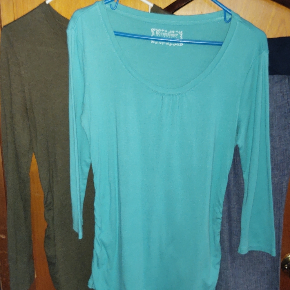 Medium Size Maternity Clothing Bundle
